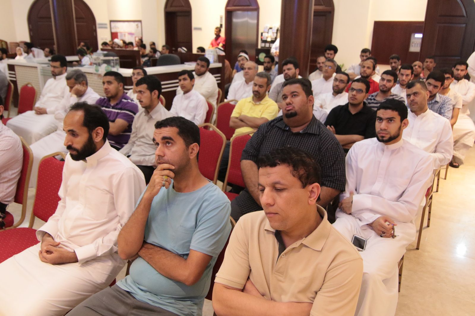 تغطية مصورة : كلمة سماحة آية الله قاسم بجمعية التوعية بعنوان "أقبل شهر الله"