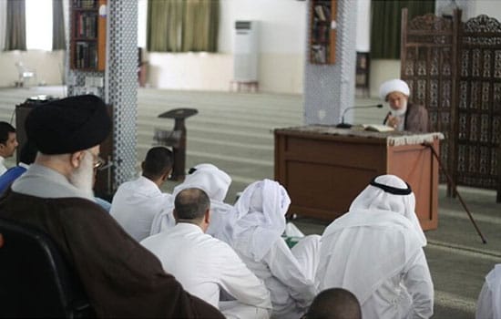 السـيرة المصـورة لـ آية الله قاسم