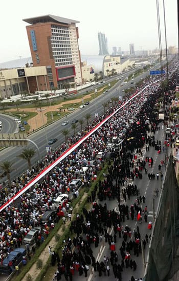 السـيرة المصـورة لـ آية الله قاسم