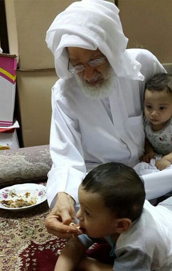 السـيرة المصـورة لـ آية الله قاسم